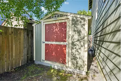 648 S Donna Dr, Newberg, OR 97132 - Photo 28