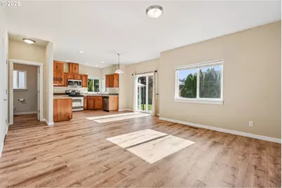 648 S Donna Dr, Newberg, OR 97132 - Photo 6
