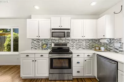 2192 SE Nordlund Ct, Hillsboro, OR 97123 - Photo 18