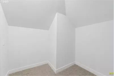 1124 NE 81st Ave, Portland, OR 97213 - Photo 24