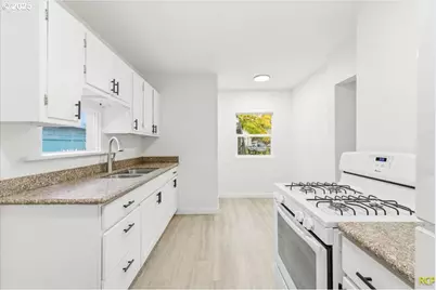 1124 NE 81st Ave, Portland, OR 97213 - Photo 18