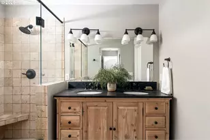 13740 Fielding Rd, Lake Oswego, OR 97034 - Photo 32