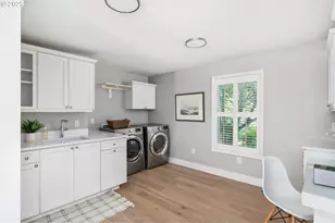 13740 Fielding Rd, Lake Oswego, OR 97034 - Photo 24