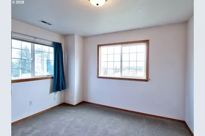 23041 SW Schamburg Dr, Sherwood, OR 97140 - Photo 10