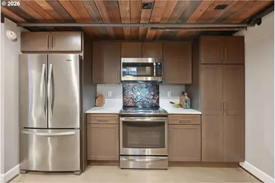 112 W 35th St, Vancouver, WA 98660 - Photo 28