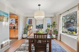 112 W 35th St, Vancouver, WA 98660 - Photo 8