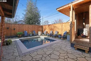 112 W 35th St, Vancouver, WA 98660 - Photo 2