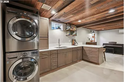 112 W 35th St, Vancouver, WA 98660 - Photo 28