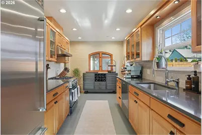 112 W 35th St, Vancouver, WA 98660 - Photo 12