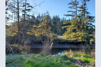 0 N US Hwy 101, North Bend, OR 97459 - Photo 1