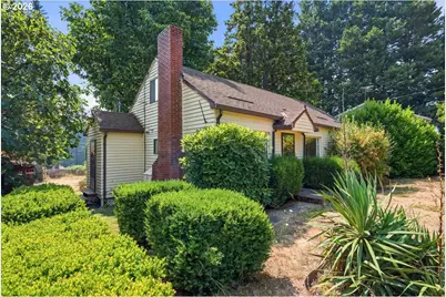 15338 Holcomb Blvd, Oregon City, OR 97045 - Photo 2