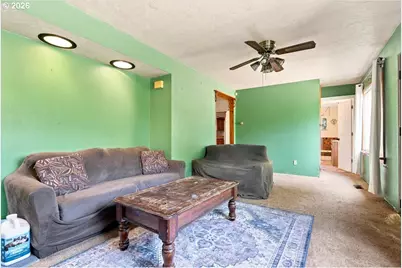 15338 Holcomb Blvd, Oregon City, OR 97045 - Photo 6