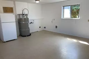 218 S 19th St, Springfield, OR 97477 - Photo 12