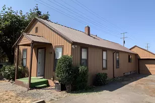 218 S 19th St, Springfield, OR 97477 - Photo 10
