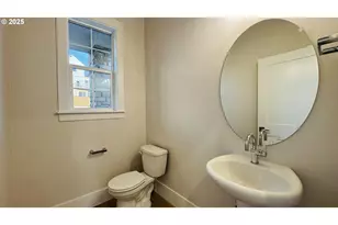 11691 SW Hayrick Ter, Beaverton, OR 97007 - Photo 6
