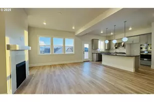 11691 SW Hayrick Ter, Beaverton, OR 97007 - Photo 10