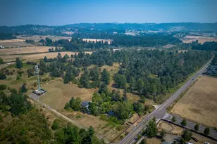 6351 SW Advance Rd, Wilsonville, OR 97070 - Photo 4