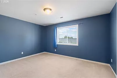 2607 SE 109th Ave, Portland, OR 97266 - Photo 8