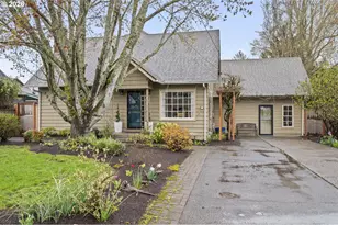 2944 SE 115th Ave, Portland, OR 97266 - Photo 2