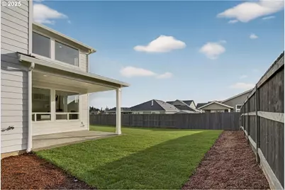 1211 S Mountain Pl, Ridgefield, WA 98642 - Photo 14