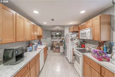 232 E Carolina St, Lebanon, OR 97355 - Photo 6