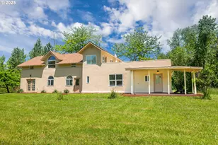 28788 Gimpl Hill Rd, Eugene, OR 97402 - Photo 34