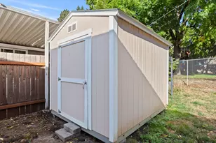 9700 SW Tualatin Rd, Tualatin, OR 97062 - Photo 34