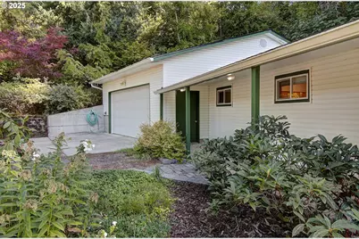 5911 Alki Rd, Vancouver, WA 98663 - Photo 4