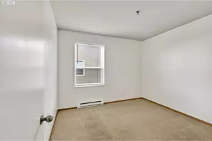 410 NW Uptown Terrace, Portland, OR 97210 - Photo 24