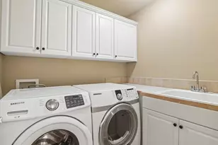 5372 NW Primino Ave, Portland, OR 97229 - Photo 40