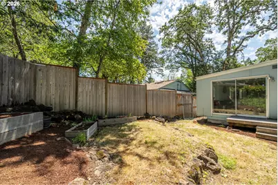 190 W 36th Ave, Eugene, OR 97405 - Photo 28