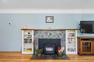 190 W 36th Ave, Eugene, OR 97405 - Photo 8