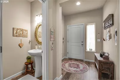 7379 NW 170th Ave, Portland, OR 97229 - Photo 4