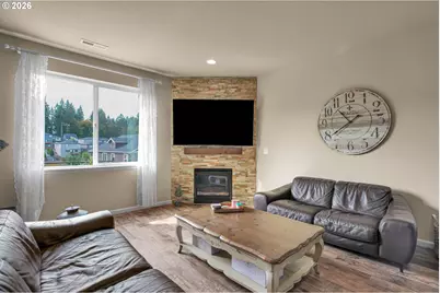 7379 NW 170th Ave, Portland, OR 97229 - Photo 6