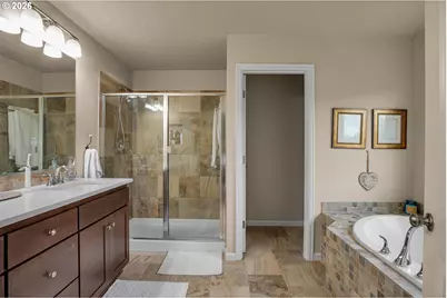 7379 NW 170th Ave, Portland, OR 97229 - Photo 24