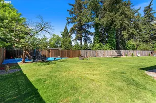 10910 SE Pardee St, Portland, OR 97266 - Photo 44