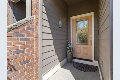 211 SE 198th Pl, Camas, WA 98607 - Photo 2