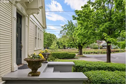 1838 SE Harrison St, Portland, OR 97214 - Photo 46