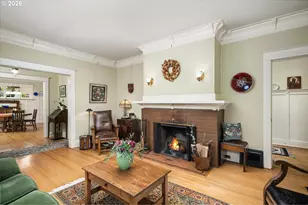1838 SE Harrison St, Portland, OR 97214 - Photo 8