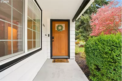 6514 SE Thiessen Rd, Milwaukie, OR 97267 - Photo 8