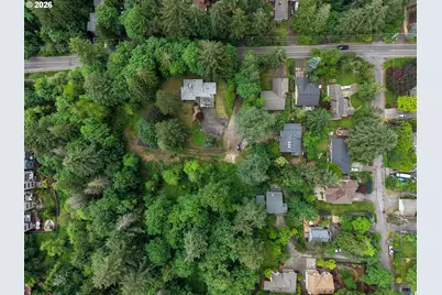 3535 SW Buddington St, Portland, OR 97219 - Photo 26