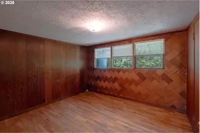 3535 SW Buddington St, Portland, OR 97219 - Photo 16