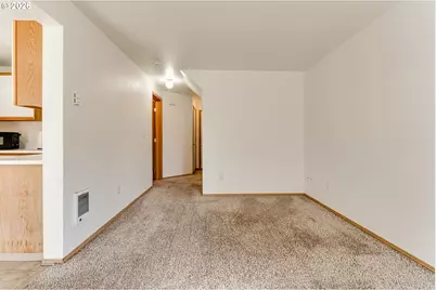 112 Lea Ave, Eugene, OR 97404 - Photo 4