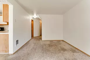 112 Lea Ave, Eugene, OR 97404 - Photo 4