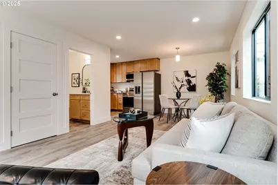 9 Monroe St #D, Eugene, OR 97402 - Photo 2