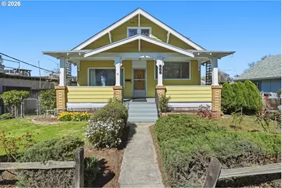 805 E 12th St, The Dalles, OR 97058 - Photo 2