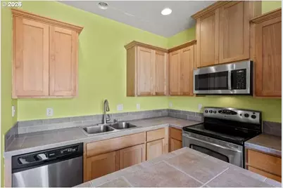 2424 NE 113th Ct, Vancouver, WA 98684 - Photo 10