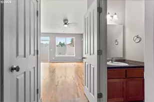 2424 NE 113th Ct, Vancouver, WA 98684 - Photo 16