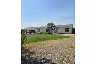165 Esther Ct, Irrigon, OR 97844 - Photo 12