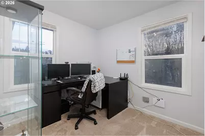 886 SW Birch St, Dallas, OR 97338 - Photo 8